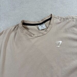 Gymshark Crest T Shirt Mens 2XL Cream Stretch Short Sleeve Versatile Crew Neck